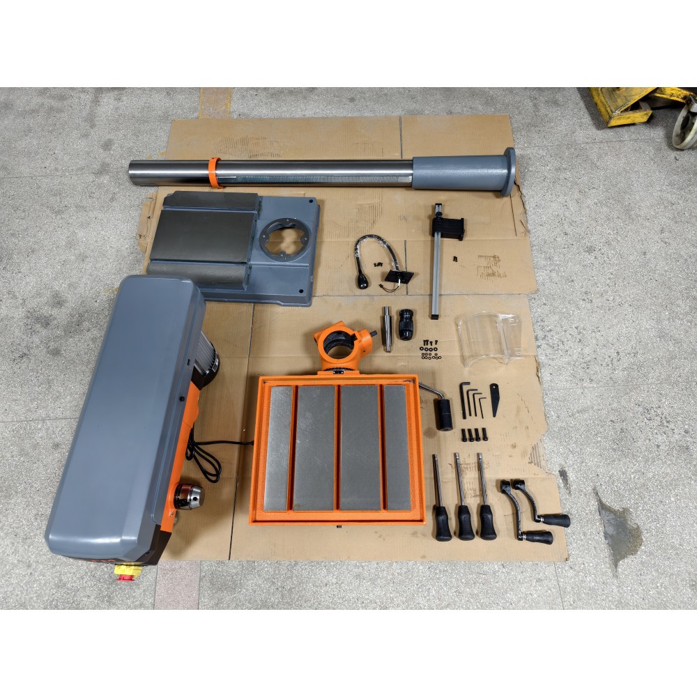 Станок сверлильный напольный GTM ZJ5132/1 (1100 Вт, МТ4) с цифровым дисплеем